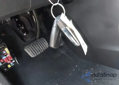 2025 Chevrolet Equinox Activ from USA, damaged, VIN 3GNAXSEG8SL252559